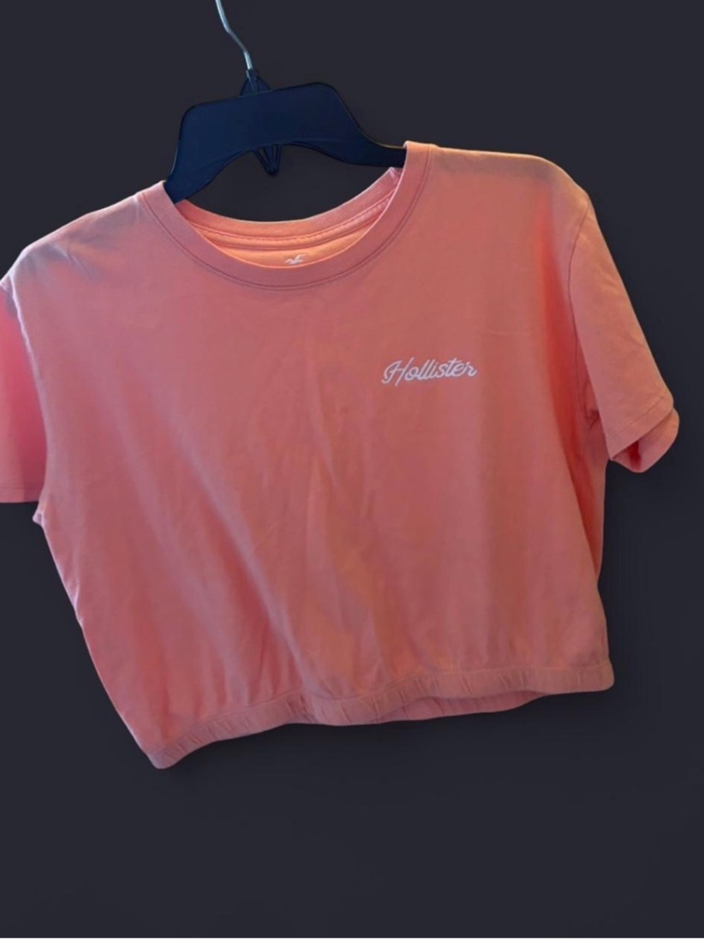 Hollister Peach Cropped Crew Tee